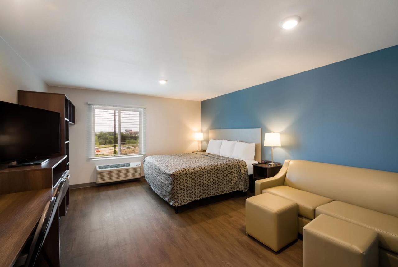 Woodspring Suites Austin Central Exterior foto